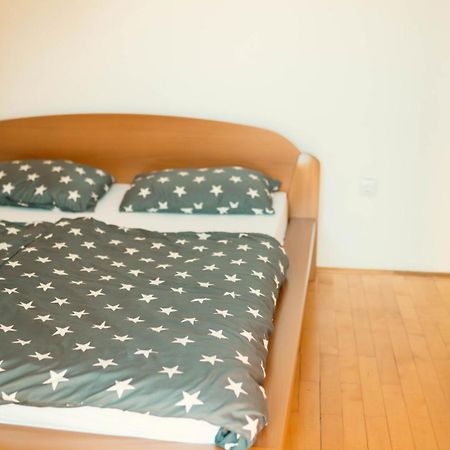 Hostel Tuzla Luaran gambar