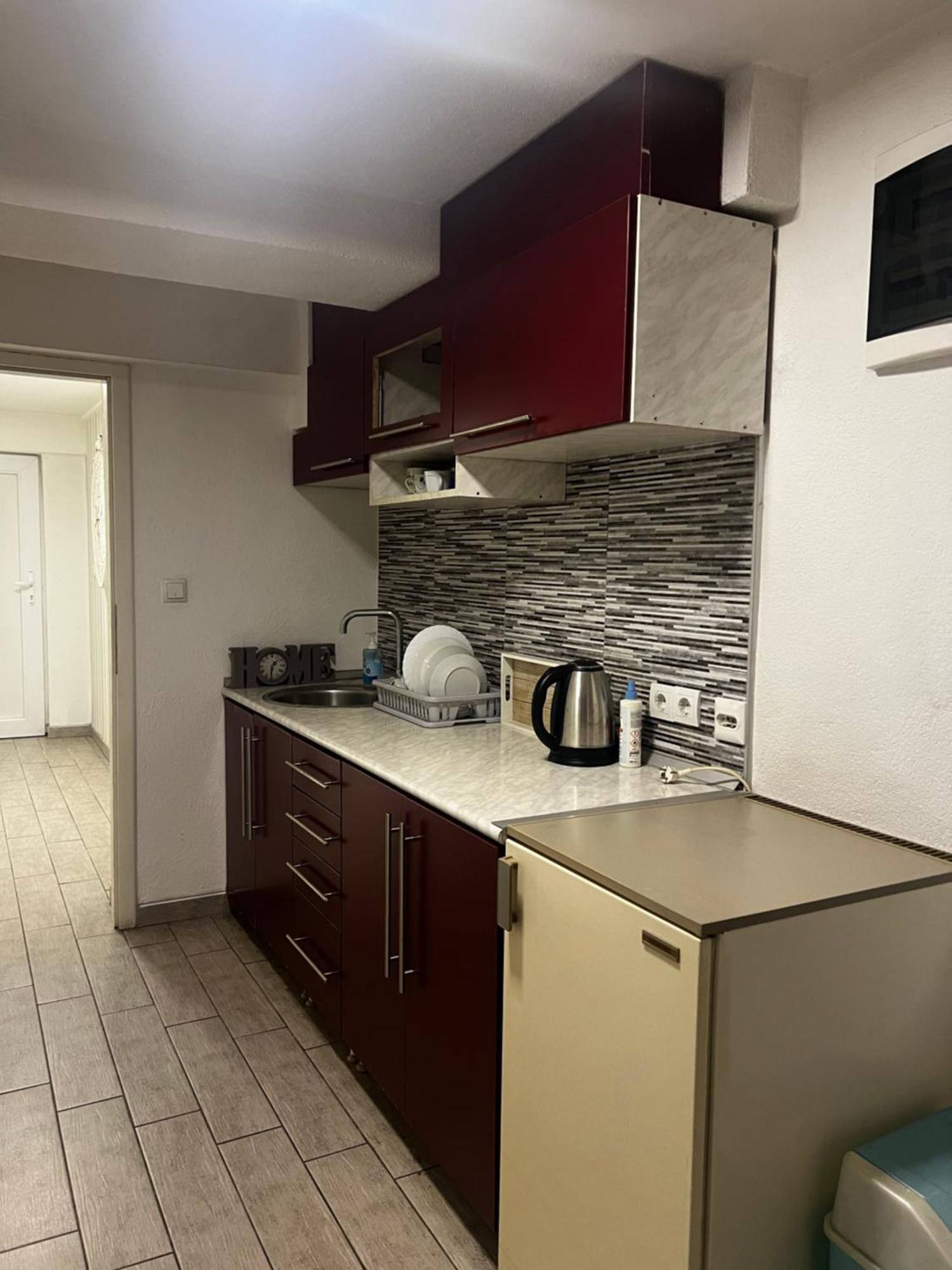 Hostel Tuzla Luaran gambar