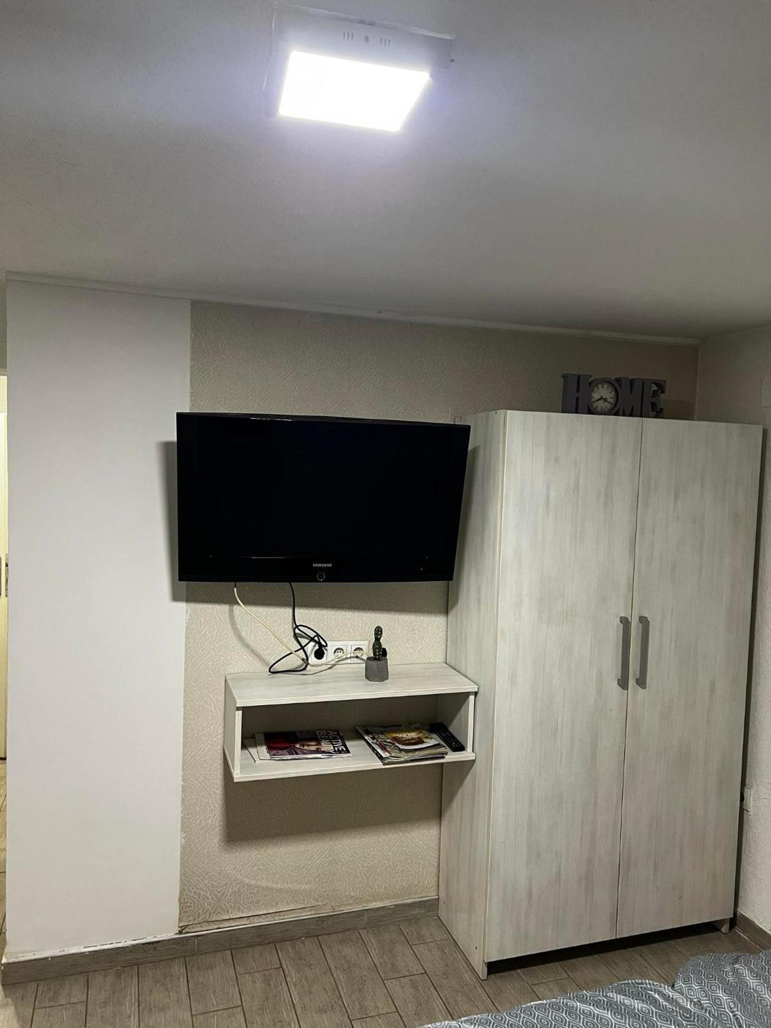 Hostel Tuzla Luaran gambar